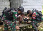Rasa Kepedulian Kemanusiaan Terhadap Masyarakat, Satgas Pamtas RI-PNG YONIF 711/Raksatama Memberikan Pengobatan Gratis