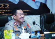 Kabid Humas Polda Jabar : Polisi Pantau Harga Minyak Goreng Di Pasar