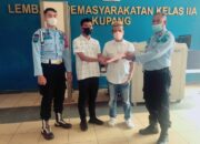 Karena Berzinah, Ketua Stikes Nusantara Kupang Di Eksekusi Jaksa.