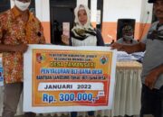 Pembagian BLT Desa Tamansari Mumbulsari, Berjalan Lancar dan Aman
