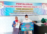 Pembagian BLT Desa Karanganyar Ambulu berjalan lancar dan aman