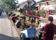Jum’at Bersih Yonif Raider 300 Dalam Rangka HUT Kodam III/Slw, Laksanakan Karya Bhakti