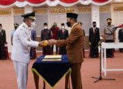 Gubernur Riau Resmi Melantik Dr H Kamsol MM Sebagai Penjabat Bupati Kampar