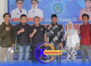 Plt Kepala Diskominfo Labuhanbatu Serahkan Hadiah Pemenang FunQuiz