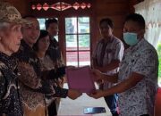 Bakal Calon Hukum Tua Desa Tanggari Frangki Kaunang Mendaftarkan Diri ke Panitia.