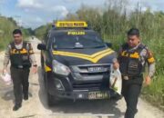 Tinggal di Tengah Kebun, Nenek Fatimah Didatangi Tim PJJ Ditsamapta Polda Riau
