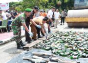 Polres Inhu Musnahkan Ribuan Botol Miras dan Klalpot Brong