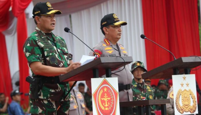 Pangdam I/BB Dampingi Panglima TNI Buka Latsitardanus XLIII/2023 di Padang, Sumbar
