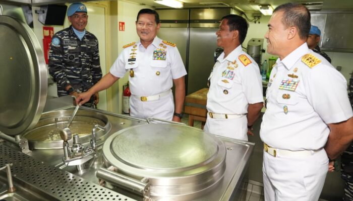 Bagaimana Prajurit Makan Di Kapal Perang, Panglima TNI Cek Dapur Kapal Perang Yang Tergabung Satgas MTF Di Beirut