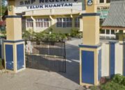 Kepala Sekolah SMPN 3 Teluk Kuantan diDuga mengelapkan dan membuat Rekayasa SPJ Dana Bos
