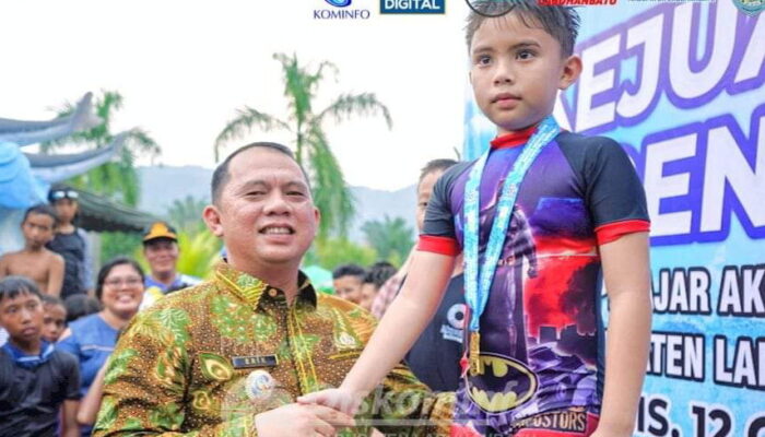 Ini Harapan Bupati Labuhanbatu Saat Penutupan Kejuaraan Renang.