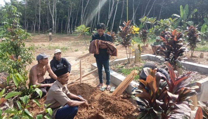 Andi Suwandi; Kades Simpang Pematang dan Warga Sigap dalam Bersosial