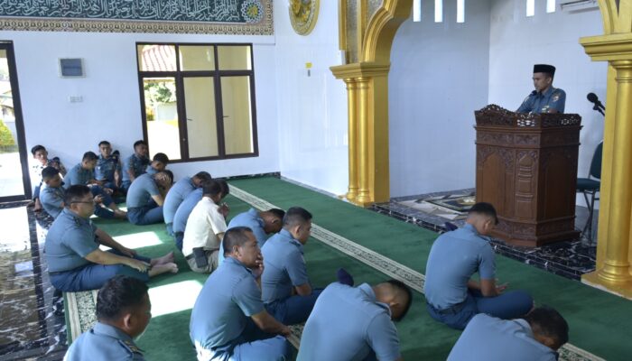 Tingkatkan Iman dan Taqwa Prajurit, Lantamal IV Laksanakan Siraman Rohani