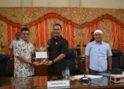 DPRD Pasbar Gelar Paripurna Penyampaian Nota Pengantar Dua Ranperda