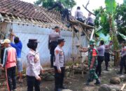 Hidup Sebatang Kara Lansia di Kajen Mendapat Berkah Bedah Rumah dari Polres Pekalongan