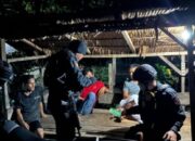 Personel Sat Samapta Polres Agara Lakukan Patroli Sambangi Anak Remaja Untuk Antisipasi Judi Online