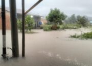 Banjir Lagi di Pangkalan Kerinci, Warga Mengeluh Infrastruktur Tak Berfungsi Maksimal