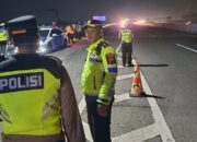 Kapolres Pekalongan Pantau Pemberlakuan One Way Saat Arus Balik di Rest Area 338A