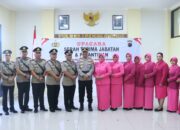 Jabatan Kasat Resnarkoba dan Beberapa Kapolsek Jajaran Polres Pekalongan Terkena Mutasi, Kapolres Pimpin Upacara Sertijab