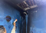 Akibat Korsleting AC, Sebuah Rumah di Kesesi Pekalongan Terbakar