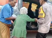 Respon Cepat Bhabinkamtibmas Polsek Wonopringgo Tangani Nenek yang Terlantar