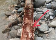 Jembatan Penghubung Tiga Kampung di Pasaman Ambruk, Warga Terkepung Aktivitas Lumpuh