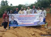 Tinjau Longsor di Talu, Irman Gusman Salurkan Bantuan dan Dorong Percepatan Perbaikan Akses Jalan