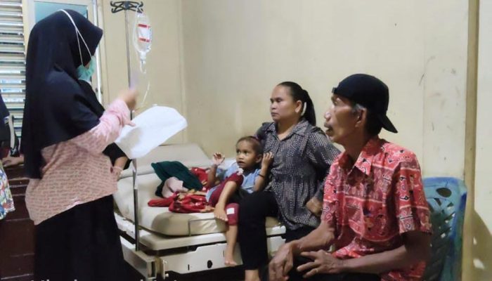 Puluhan Warga Air Bangis Diduga Keracunan Bakso Tusuk, 25 Orang Sempat Dirawat