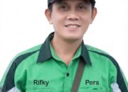 ​Wadah yang Sama Harga yang Berbeda: Menakar Esensi Hidup di Etalase Fana