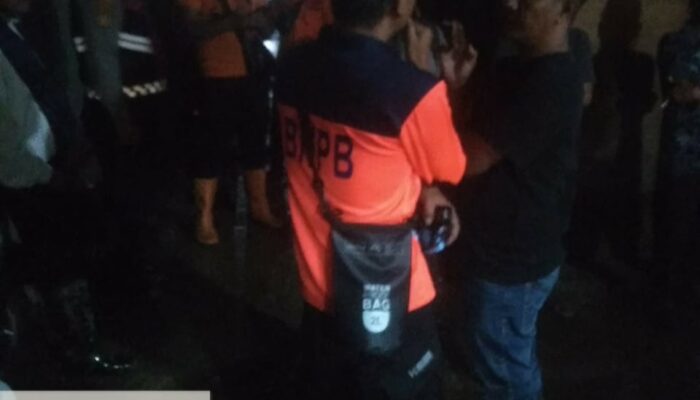 Banjir Bandang Terjang Simpang Tonang Pasaman, Satu Warga Hanyut Masih Dicari