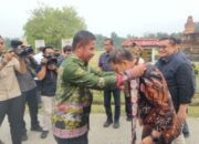 Bupati Kampar Ahmad Yuzar Dampingi Menteri Kebudayaan RI Fadli Zon Mengunjungi Candi Muara Takus